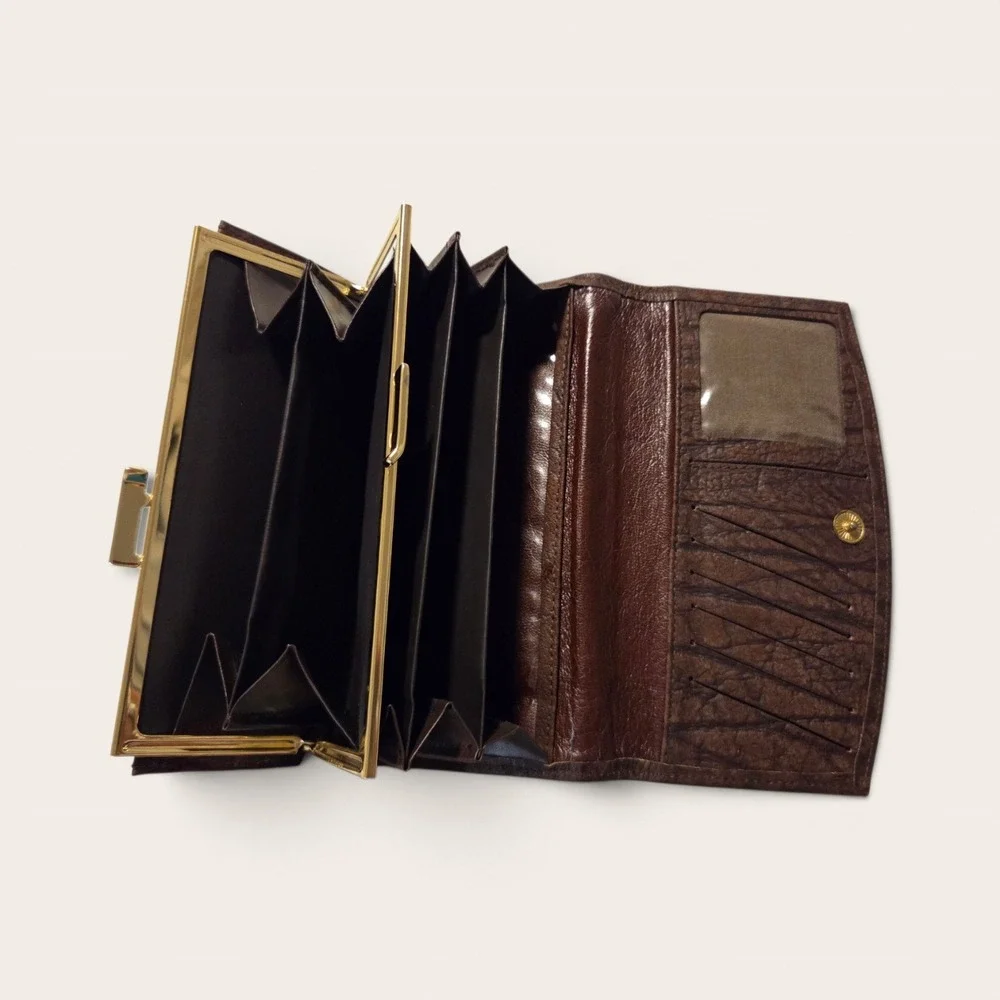 Busby Genuine African Buffalo Leather Trifold Wallet Brown Kiss Lock Clutch